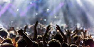 After-Work-Momente, die Berlin bewegen, als Teamevent und exklusiv für geschlossene Guppen für 20 bis 120 Personen in der Eventlocation Vivont Berlin