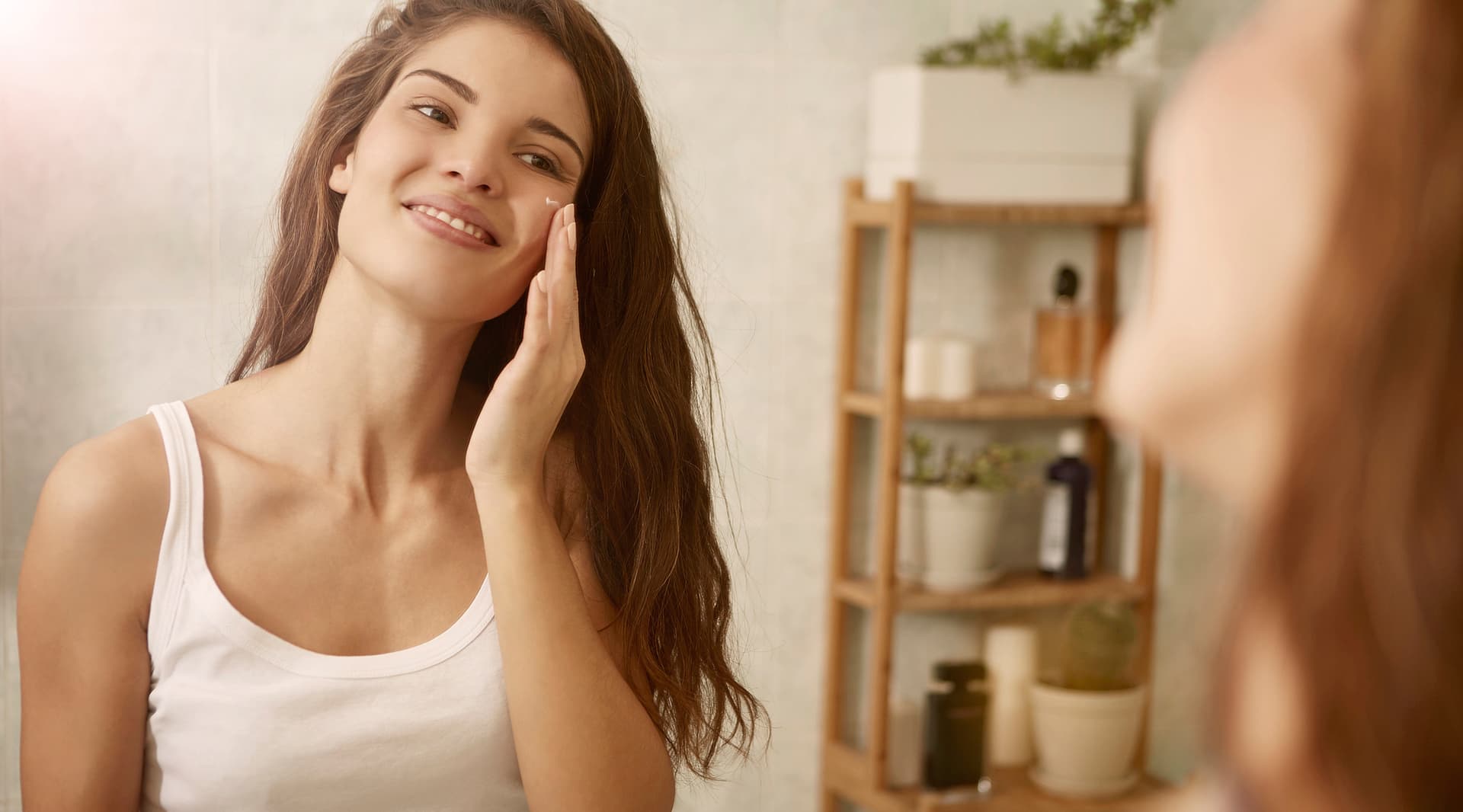 Gesichtscreme Essentials: Pflegen Sie den Glanz Ihrer Haut